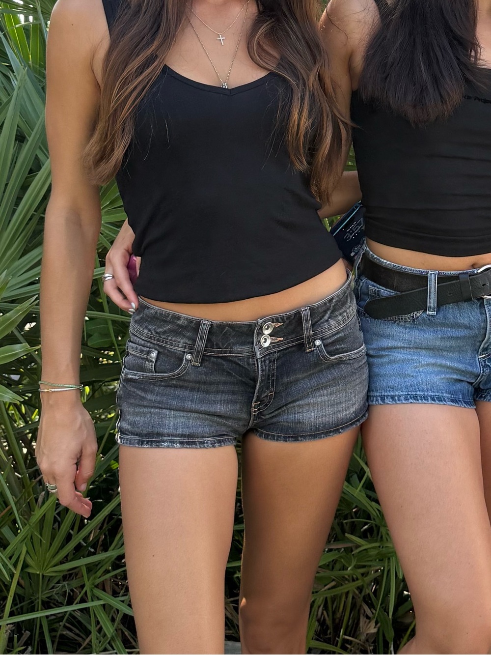 Women's black low waisted mini short
